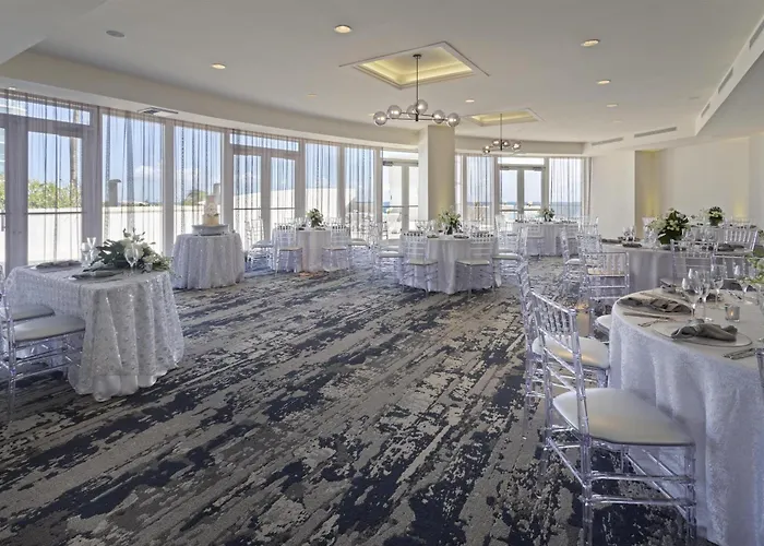 Doubletree By Hilton Ocean Point Resort - North Miami Beach